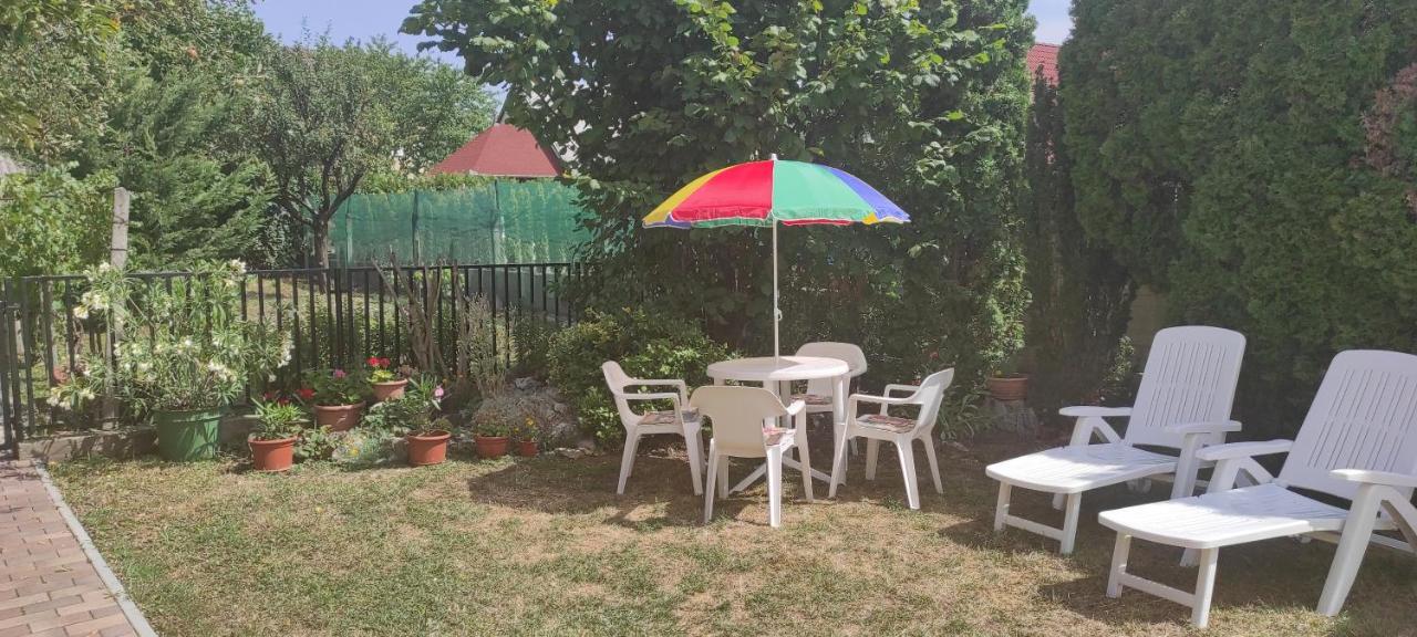 Appartamenti Delle Vacanze Keszthely Exterior foto